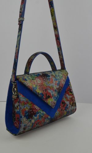 TAS KINGS BLUE FLOWER